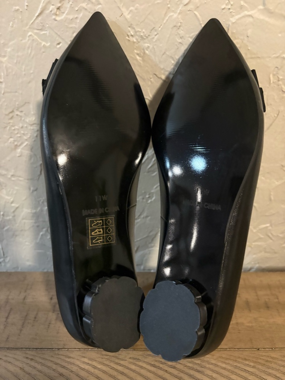 Midnight Velvet Black Pointed-Toe Bow Heels - Picture 13 of 16